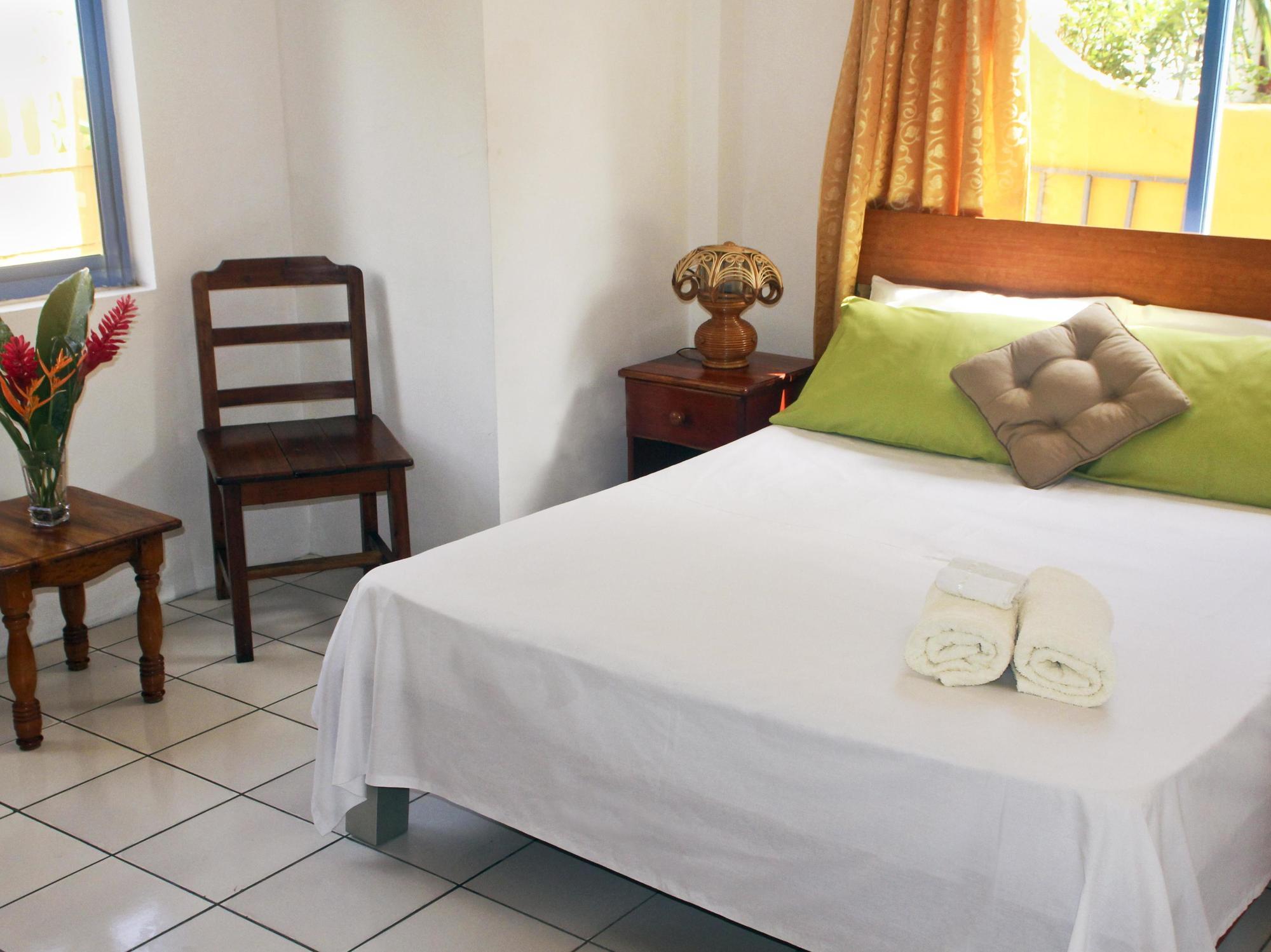 Vicky'S Holiday Apartment Beau Vallon  Εξωτερικό φωτογραφία